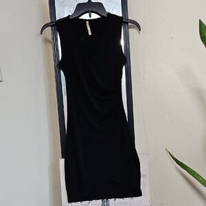 Elegant Black Sleeveless Dress